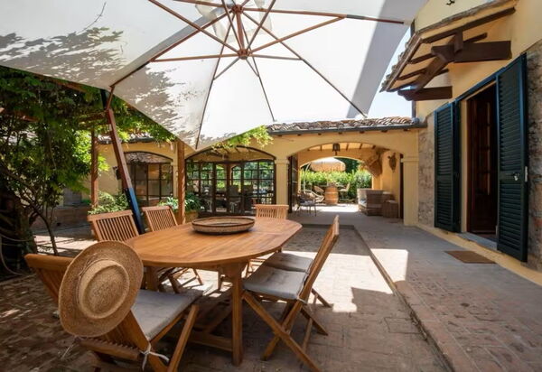 Podere la Botte, Pool, Lari: Autunno, Estate, Giardino, Primavera