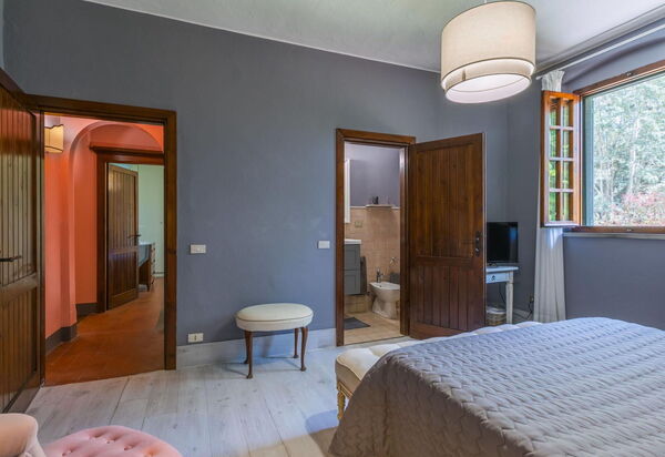 Podere la Botte, Pool, Lari: Autunno, Camera da letto, Estate, Primavera