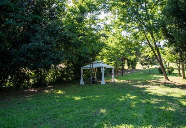 Podere la Botte, Pool, Lari: Autunno, Estate, Giardino, Primavera