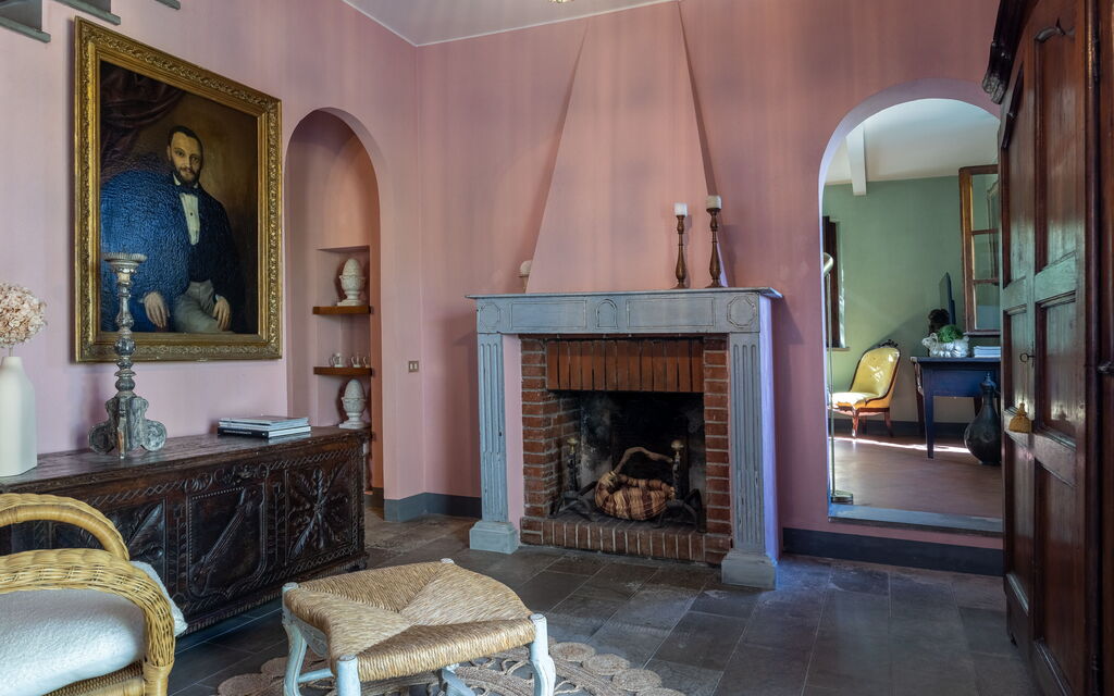 Podere la Botte, Pool, Lari: Autumn, Room Detail, Spring, Summer
