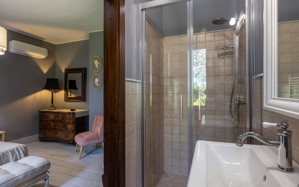 Podere la Botte, Pool, Lari: Autumn, Bathroom, Spring, Summer