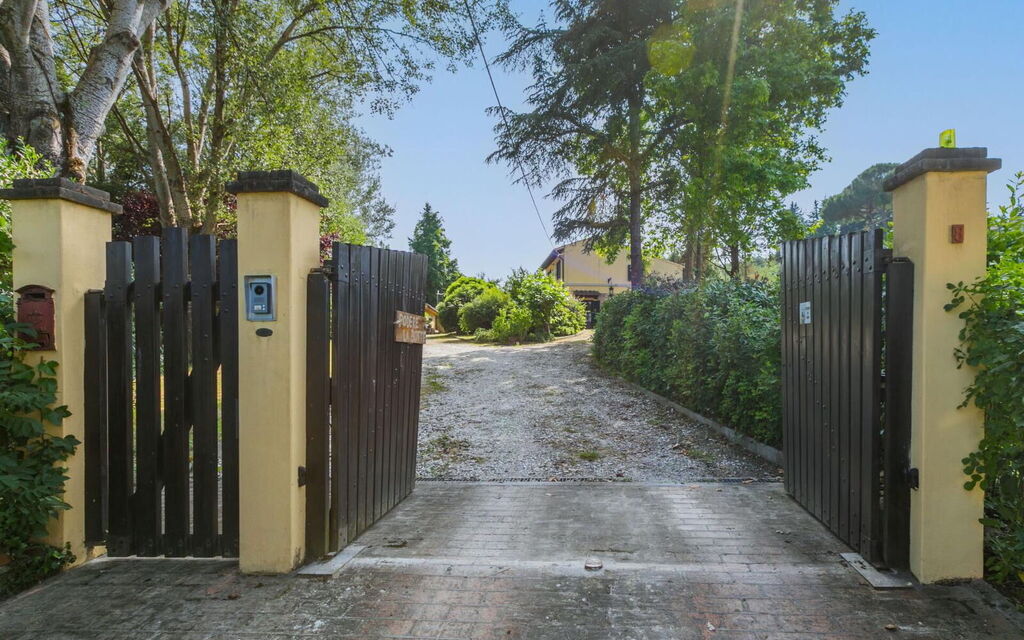 Podere la Botte, Pool, Lari: Autunno, Entrata Principale, Estate, Primavera