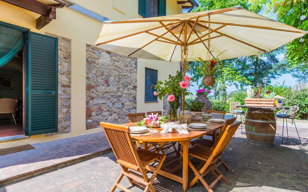 Podere la Botte, Pool, Lari: Autunno, Estate, Giardino, Primavera