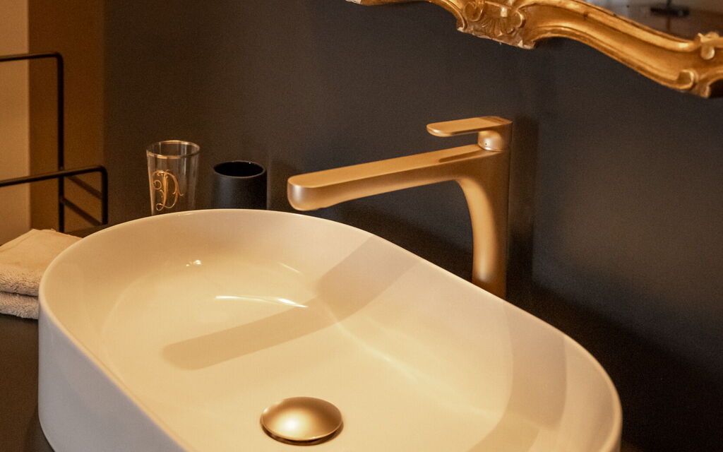 Royal Suite - Palazzo Villani Lubelli: Autunno, Bagno, Estate, Primavera