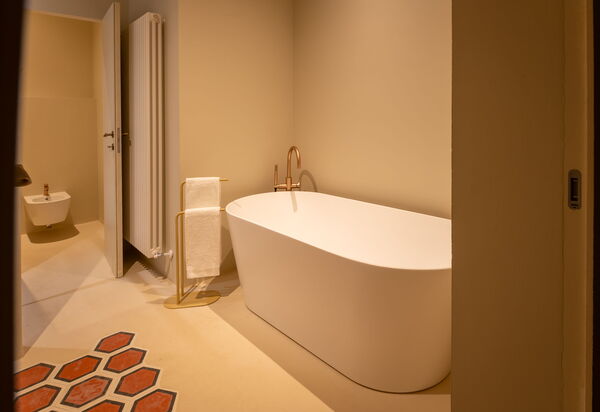 Bubble Apartment - Palazzo Villani Lubelli: Autunno, Bagno, Estate, Primavera