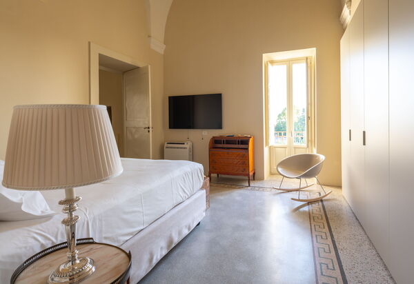 Bubble Apartment - Palazzo Villani Lubelli: Autunno, Camera da letto, Estate, Primavera