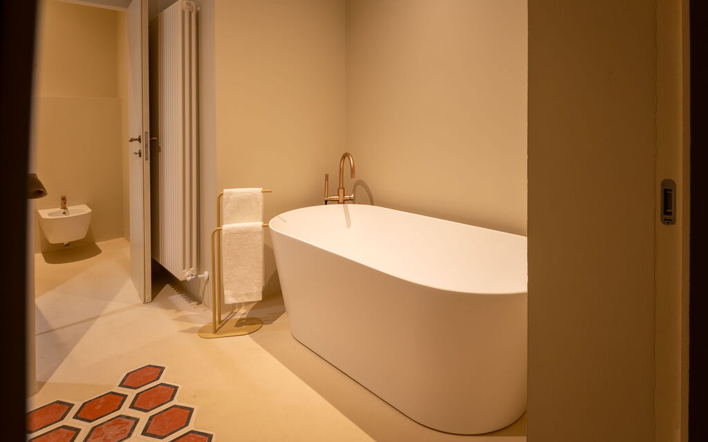 Bubble Apartment - Palazzo Villani Lubelli: Autunno, Bagno, Estate, Primavera