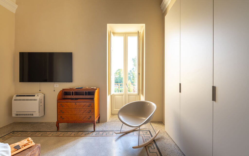 Bubble Apartment - Palazzo Villani Lubelli: Autunno, Camera da letto, Estate, Primavera