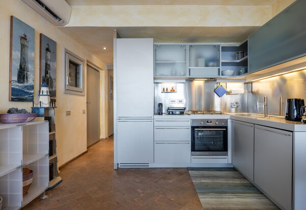 Stella Marina Apartment with Pool, Porto Santo Stefano, Argentario: Autumn, Kitchen, Spring, Summer