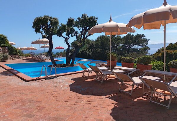 Stella Marina Apartment with Pool, Porto Santo Stefano, Argentario: Autumn, Pool, Spring, Summer