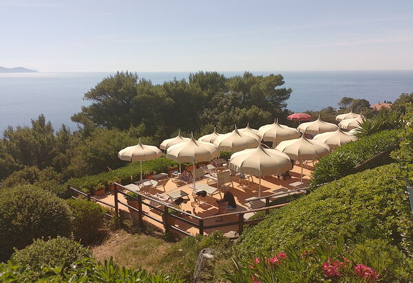 Stella Marina Apartment with Pool, Porto Santo Stefano, Argentario: Autumn, Building Exterior, Spring, Summer