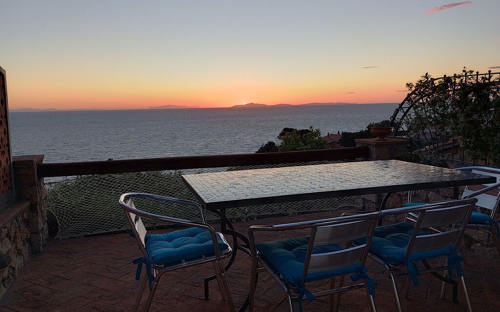 Stella Marina Apartment with Pool, Porto Santo Stefano, Argentario: Autunno, Estate, Giardino, Primavera