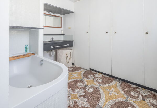 Torre Dell'Amore, Genova, Seaview: Autunno, Bagno, Estate, Primavera