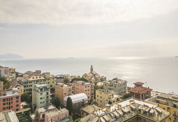 Torre Dell'Amore, Genova, Seaview: Autunno, Estate, Primavera, Vista Panoramica