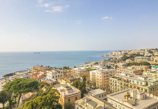 Torre Dell'Amore, Genova, Seaview: Autunno, Estate, Primavera, Vista Panoramica