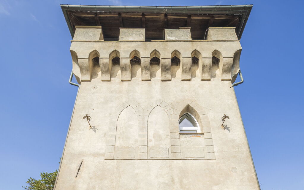 Torre Dell'Amore, Genova, Seaview: Autunno, Entrata Principale, Estate, Primavera