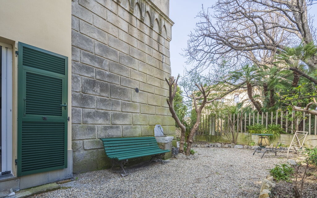 Torre Dell'Amore, Genova, Seaview: Autunno, Estate, Giardino, Primavera