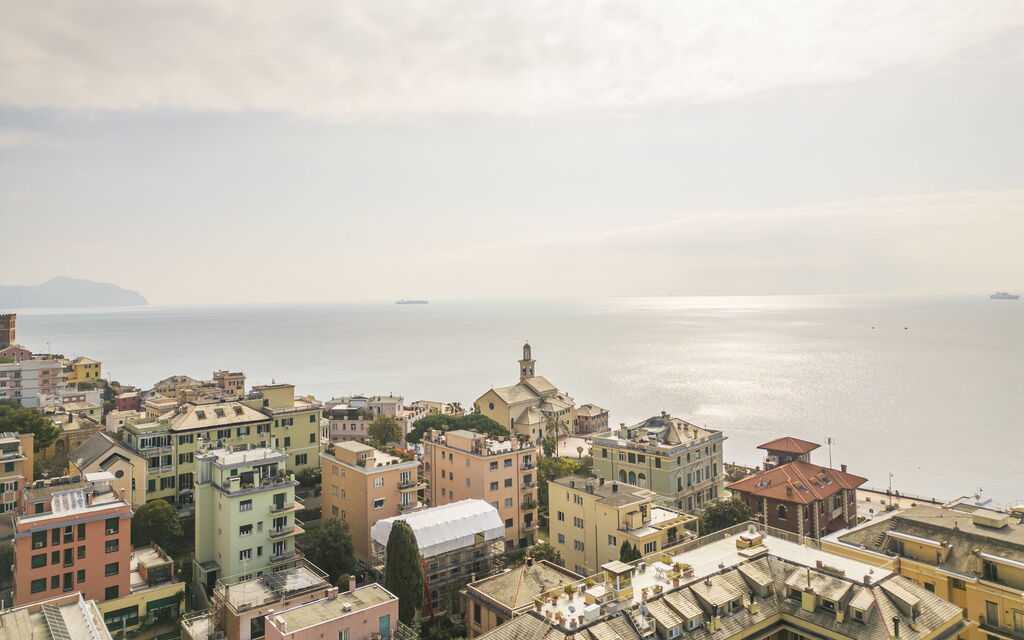 Torre Dell'Amore, Genova, Seaview: Autunno, Estate, Primavera, Vista Panoramica