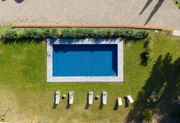 La Morella: Building Exterior, Outdoor, Pool