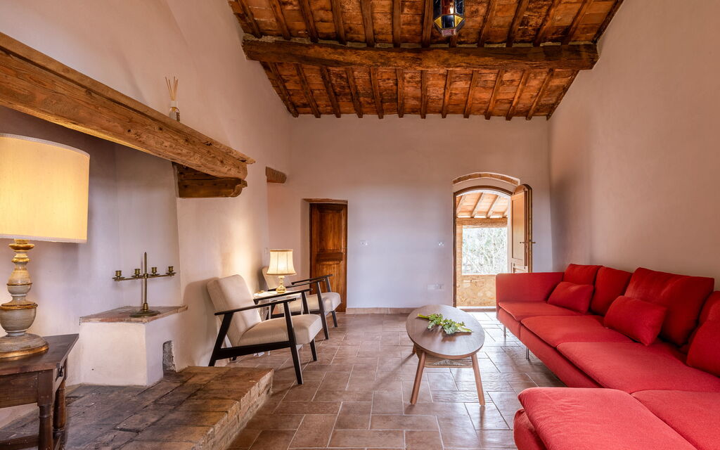 Amelia House Private Pool, Casole Elsa, Monti: Autumn, Living Room, Spring, Summer