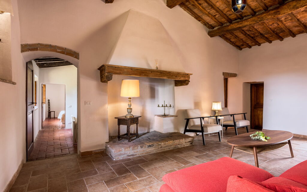 Amelia House Private Pool, Casole Elsa, Monti: Autumn, Living Room, Spring, Summer