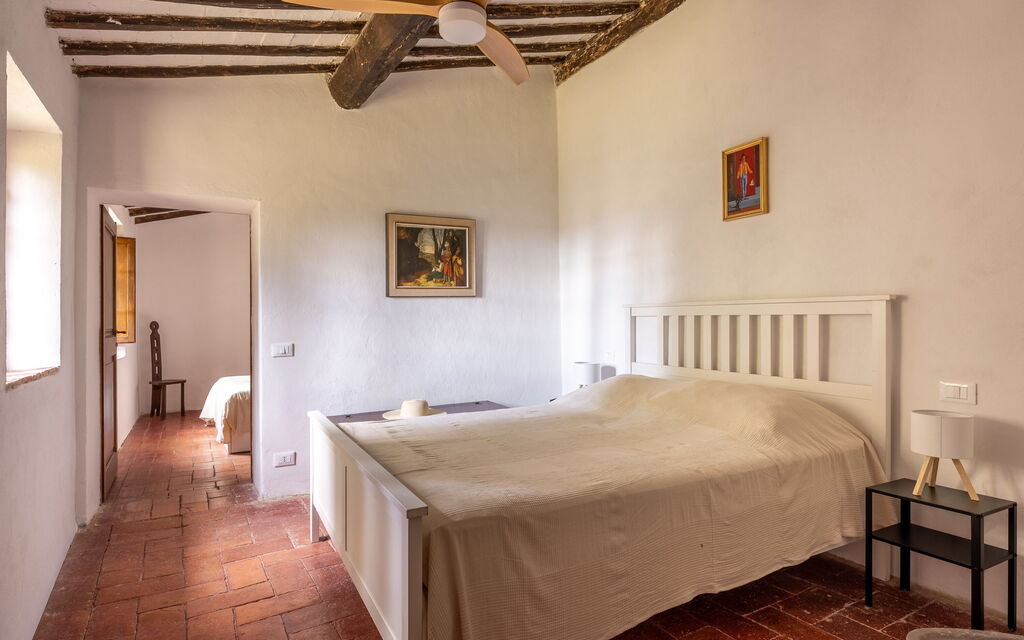 Amelia House Private Pool, Casole Elsa, Monti: Autumn, Bedroom, Spring, Summer