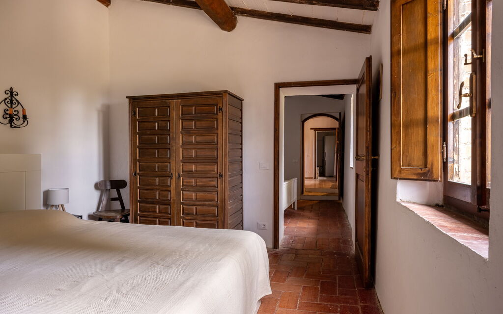 Amelia House Private Pool, Casole Elsa, Monti: Autumn, Bedroom, Spring, Summer