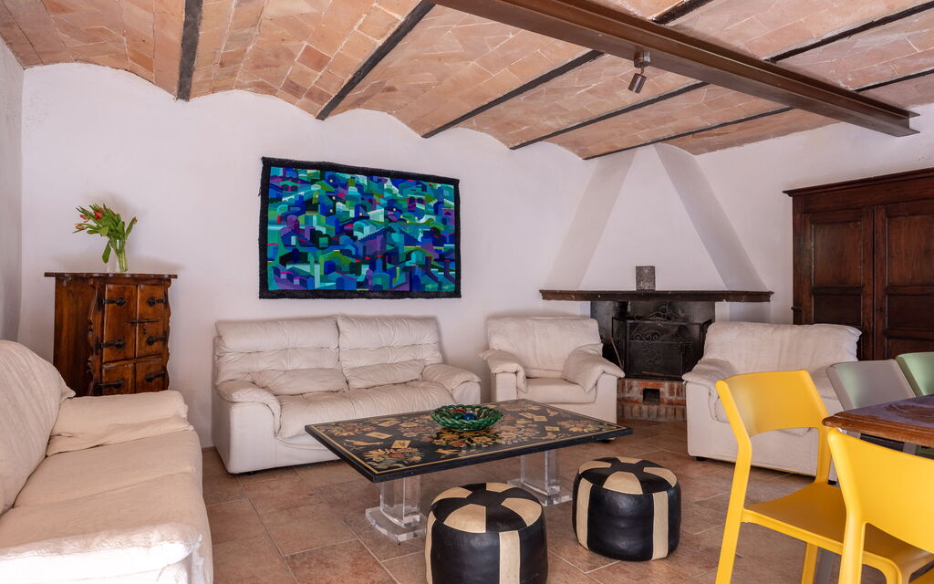 Amelia House Private Pool, Casole Elsa, Monti: Autumn, Living Room, Spring, Summer