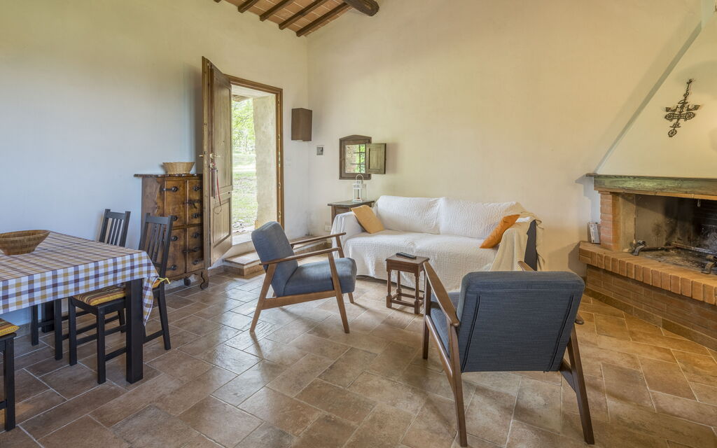 Amelia House Private Pool, Casole Elsa, Monti: Autumn, Dining Room, Kitchen, Spring, Summer