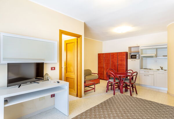 Alghero Residence, Seaside Apartments: Autunno, Camera da letto, Cucina, Estate, Primavera