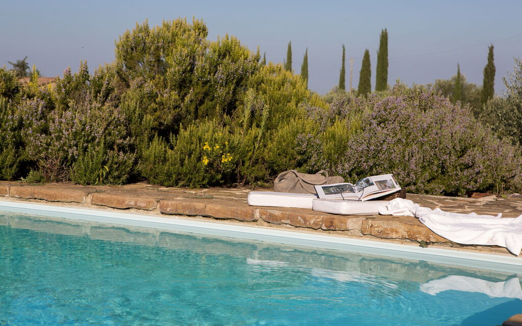 Podere Sangiovese, Pool and View in Chianti: Autumn, Scenic View, Spring, Summer