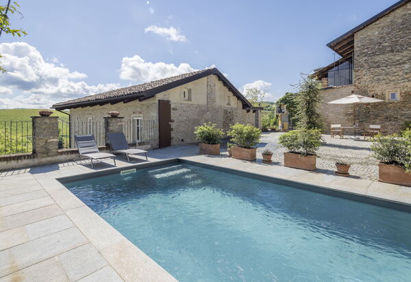 Arpusè - Ca' Renato Fenera Apartment with Pool: Autunno, Estate, Piscina, Primavera