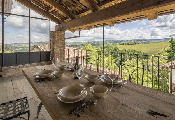 Arpusè - Ca' Renato Fenera Apartment with Pool: Autunno, Balcone / Terrazza / Patio, Estate, Primavera