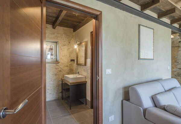 Arpusè - Ca' Renato Fenera Apartment with Pool: Autunno, Estate, Primavera