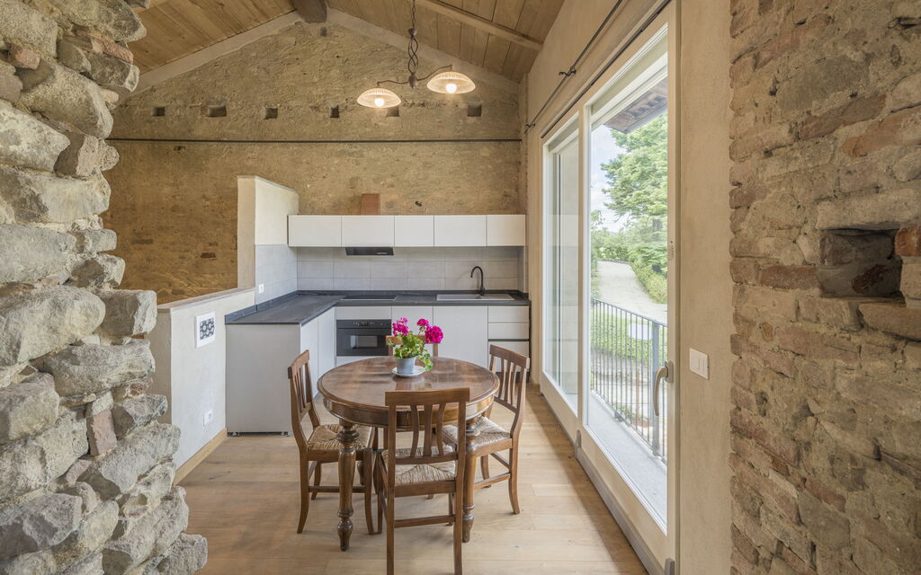 Arpusè - Ca' Renato Fenera Apartment with Pool: Autumn, Spring, Summer