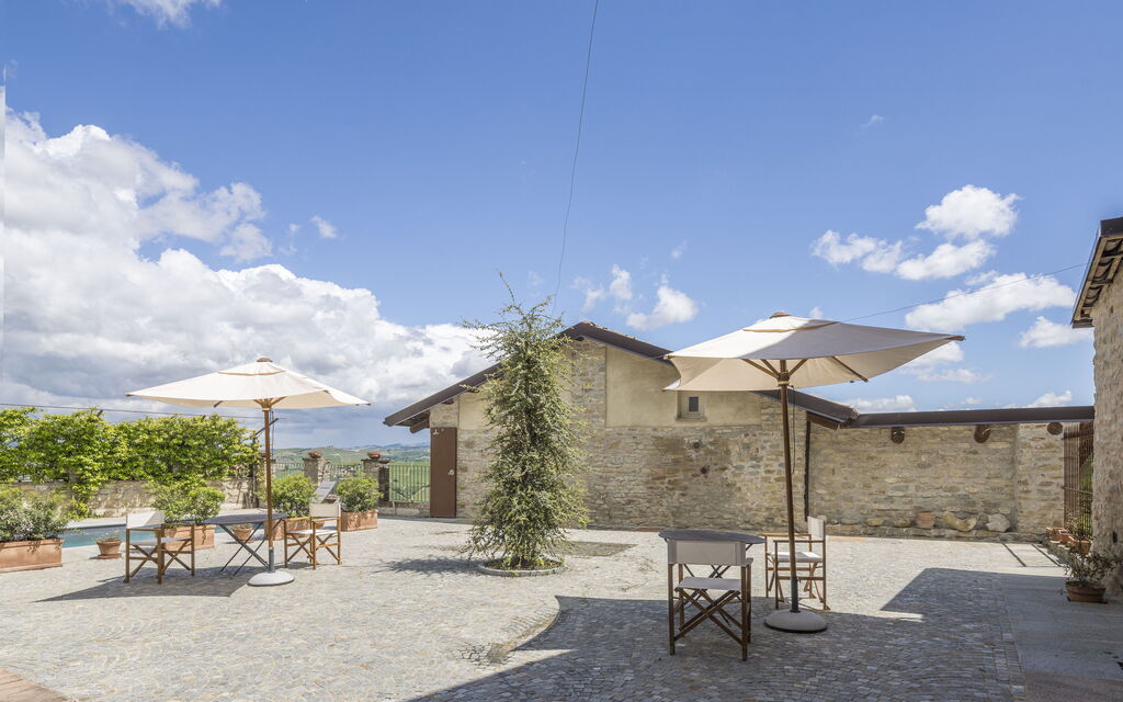 Arpusè - Ca' Renato Fenera Apartment with Pool: Autumn, Pool, Spring, Summer