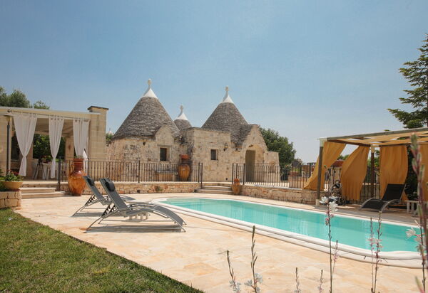 Trulli Retreat, Pool, Locorotondo: Autumn, Pool, Spring, Summer