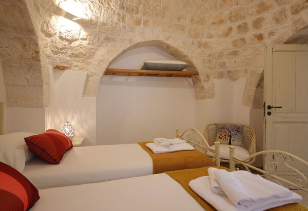 Trulli Retreat, Pool, Locorotondo: Autumn, Bedroom, Spring, Summer