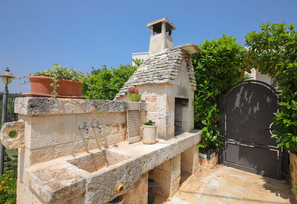 Trulli Retreat, Pool, Locorotondo: Autumn, Garden, Spring, Summer