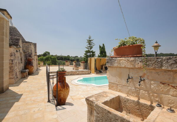 Trulli Retreat, Pool, Locorotondo: Autumn, Pool, Spring, Summer