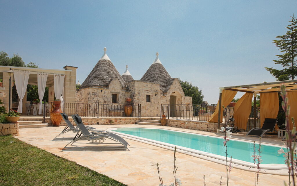 Trulli Retreat, Pool, Locorotondo: Autumn, Pool, Spring, Summer