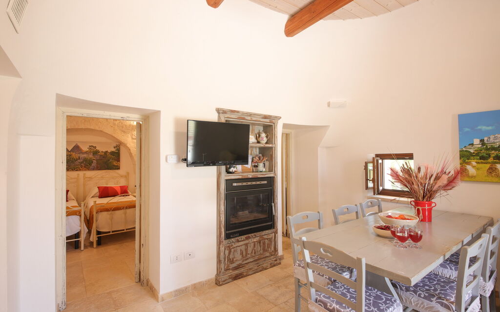 Trulli Retreat, Pool, Locorotondo: Autumn, Dining Room, Living Room, Spring, Summer