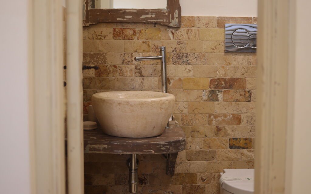 Trulli Retreat, Pool, Locorotondo: Autumn, Bathroom, Spring, Summer