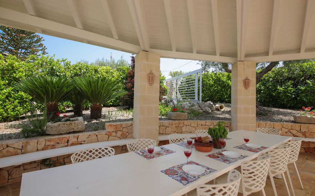Trulli Retreat, Pool, Locorotondo: Autumn, Garden, Spring, Summer