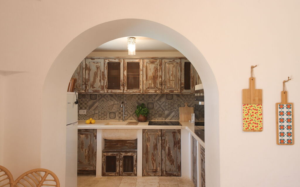 Trulli Retreat, Pool, Locorotondo: Autumn, Kitchen, Spring, Summer