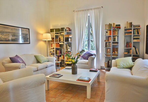 Casale Il Rondò, Private Pool, Città della Pieve: Autumn, Living Room, Spring, Summer