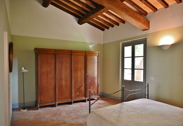 Casale Il Rondò, Private Pool, Città della Pieve: Autumn, Bedroom, Spring, Summer