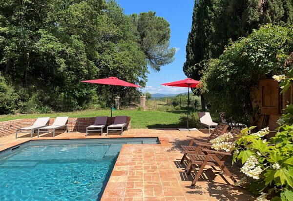Casale Il Rondò, Private Pool, Città della Pieve: Autumn, Pool, Spring, Summer