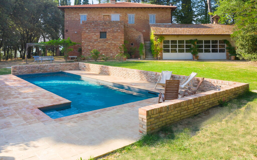 Casale Il Rondò, Private Pool, Città della Pieve: Autumn, Pool, Spring, Summer