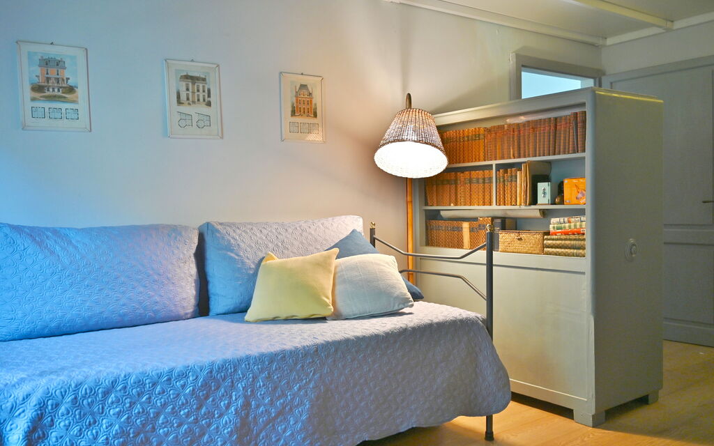 Casale Il Rondò, Private Pool, Città della Pieve: Autumn, Bedroom, Spring, Summer